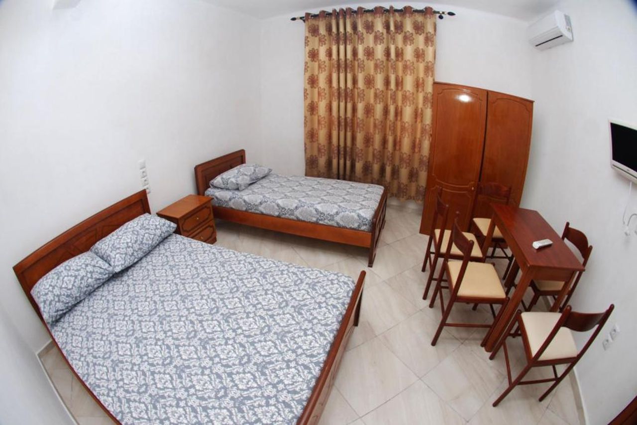 Isufi Guest Houses