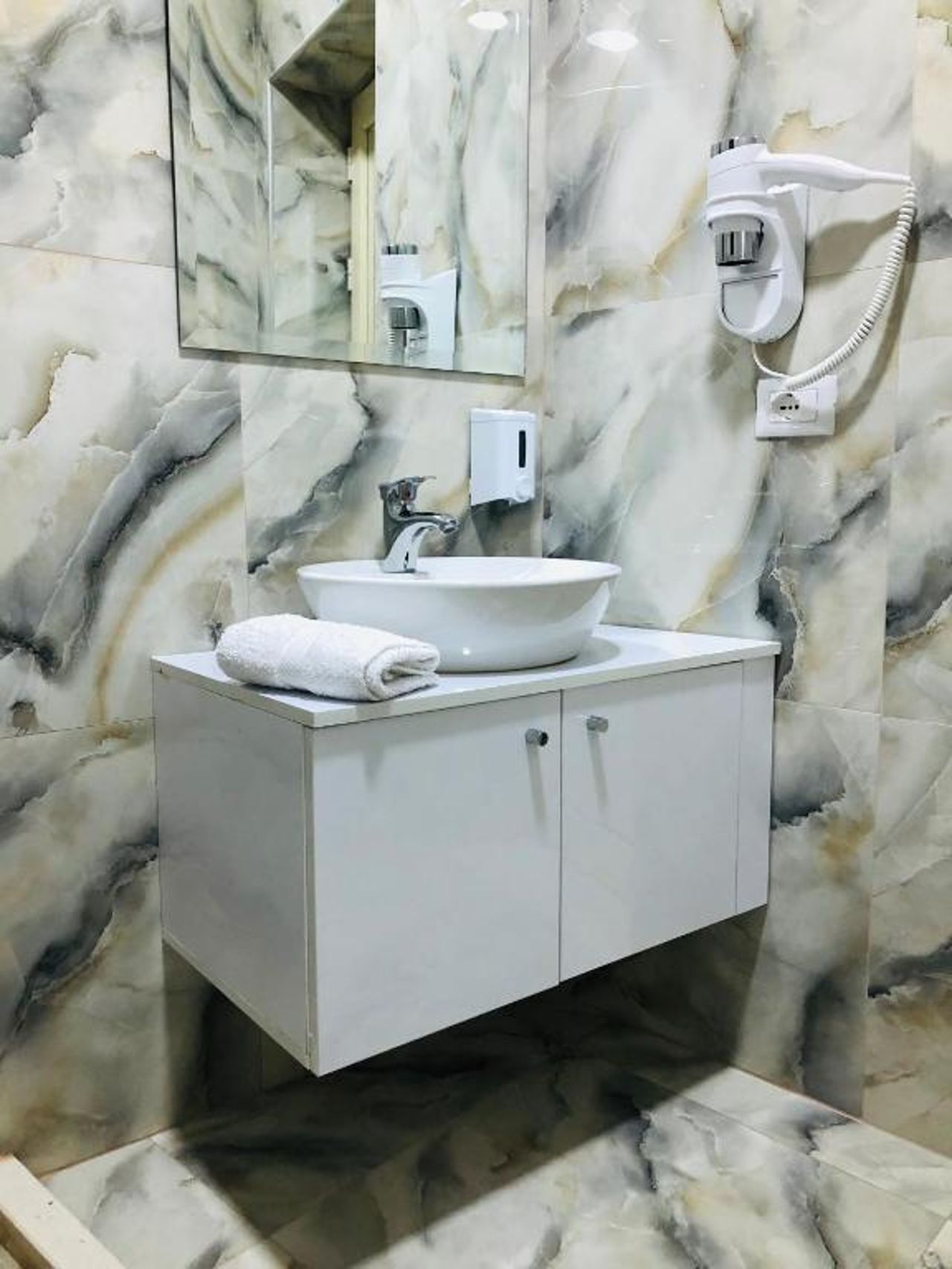 Envi Hotel