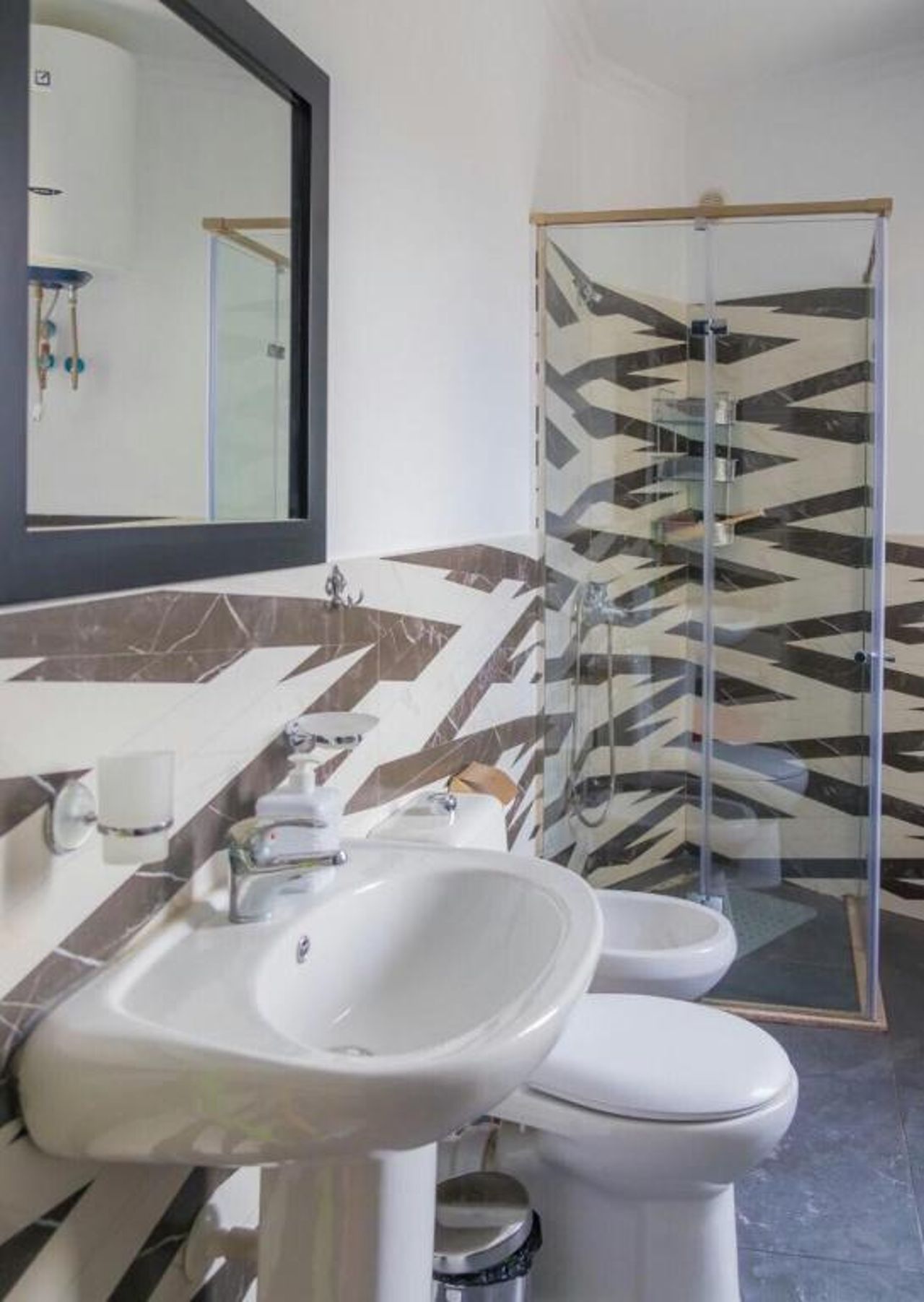 Modern Furnished Apartment with View