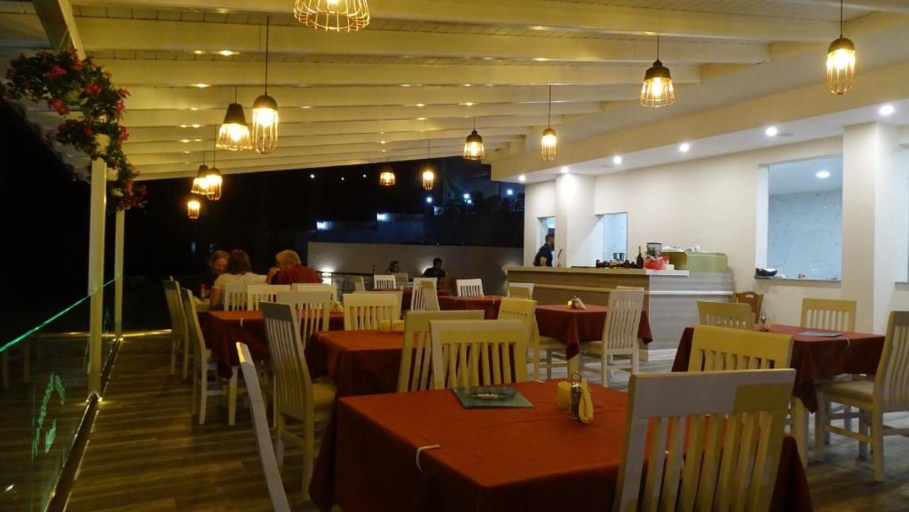 Hotel Queen Margaret Seaside