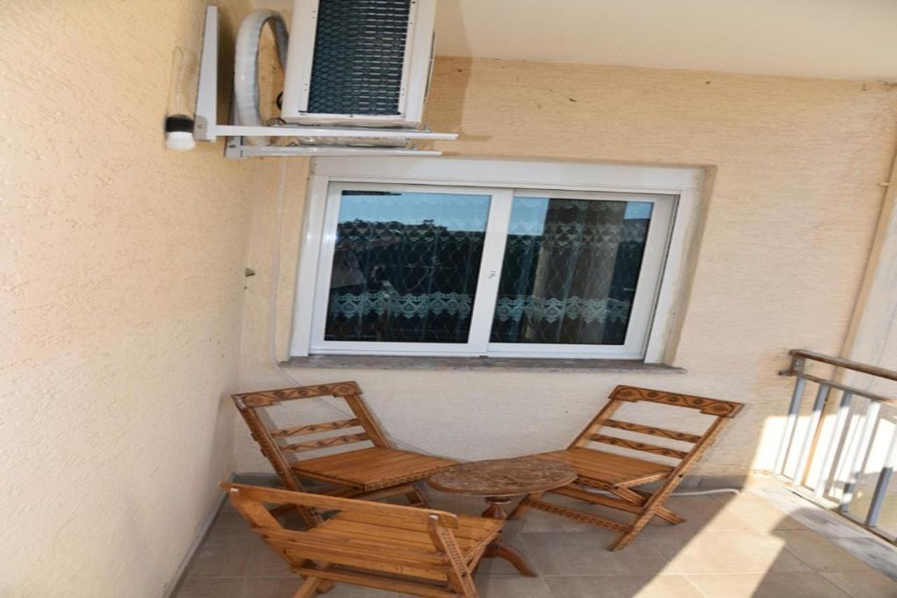 gzim's apartment
