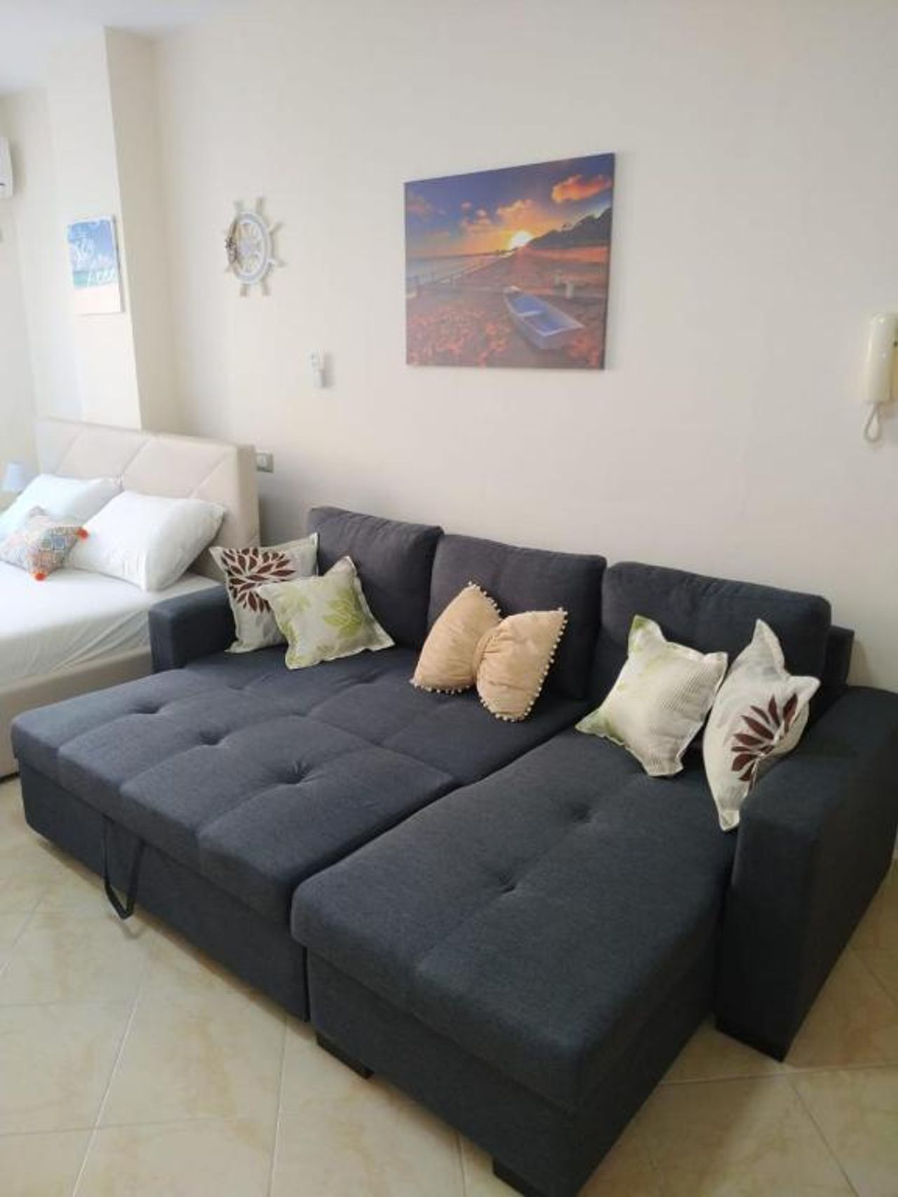 Eva’s Apartment