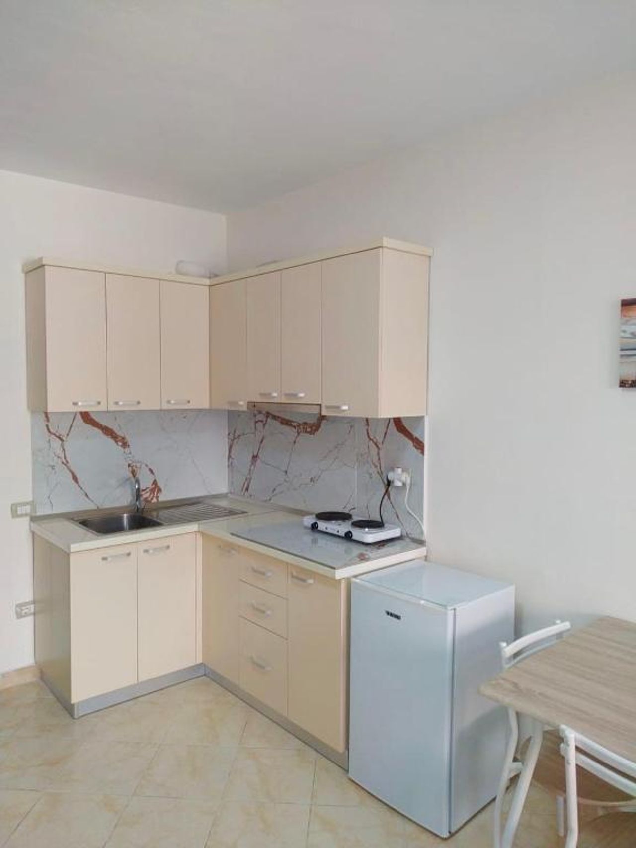 Eva’s Apartment
