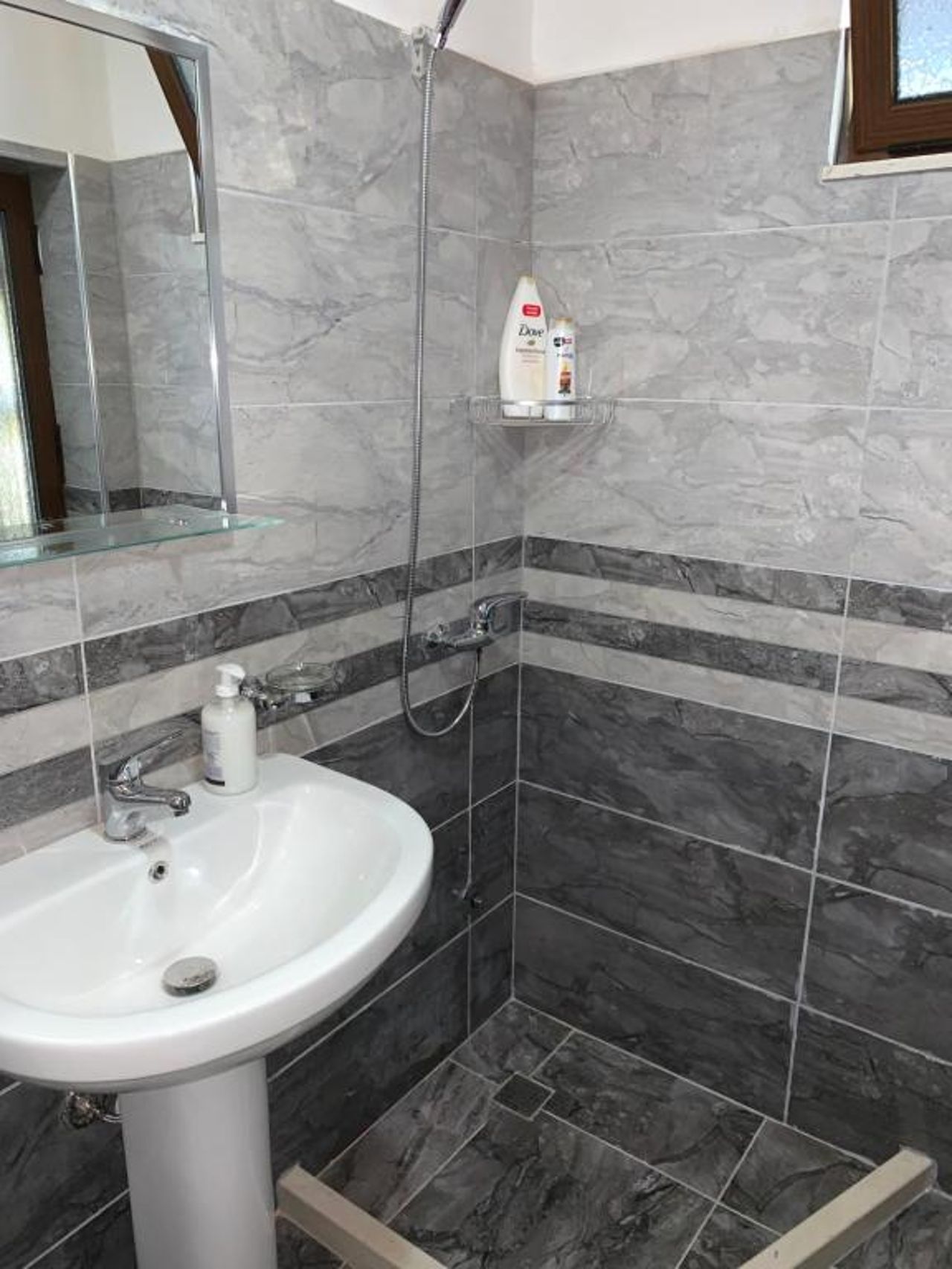 Guest House Genti