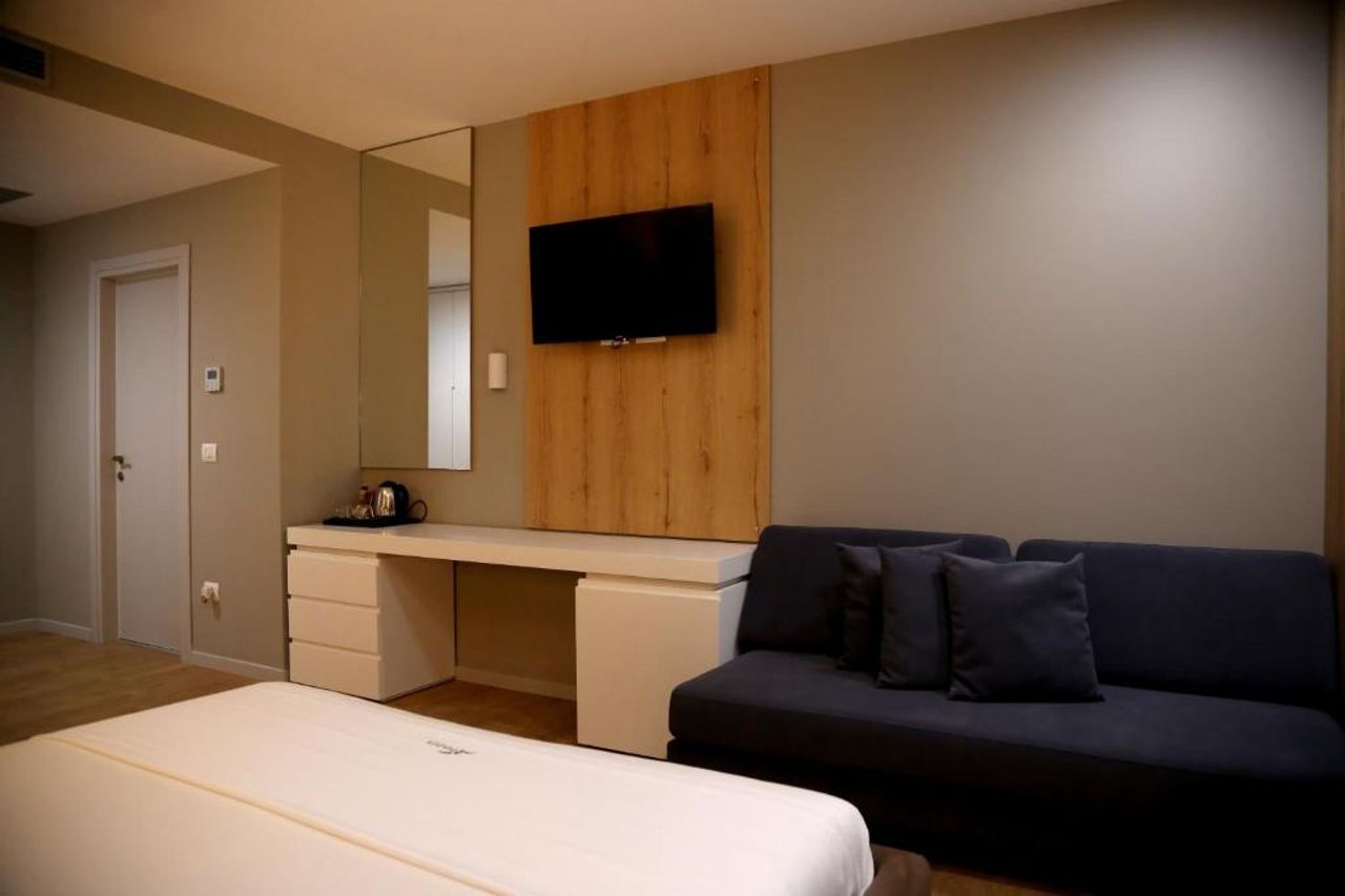 Hotel One