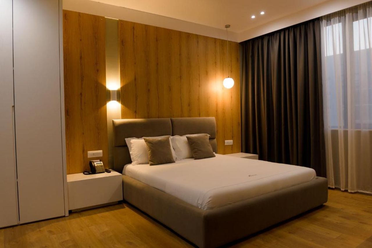 Hotel One