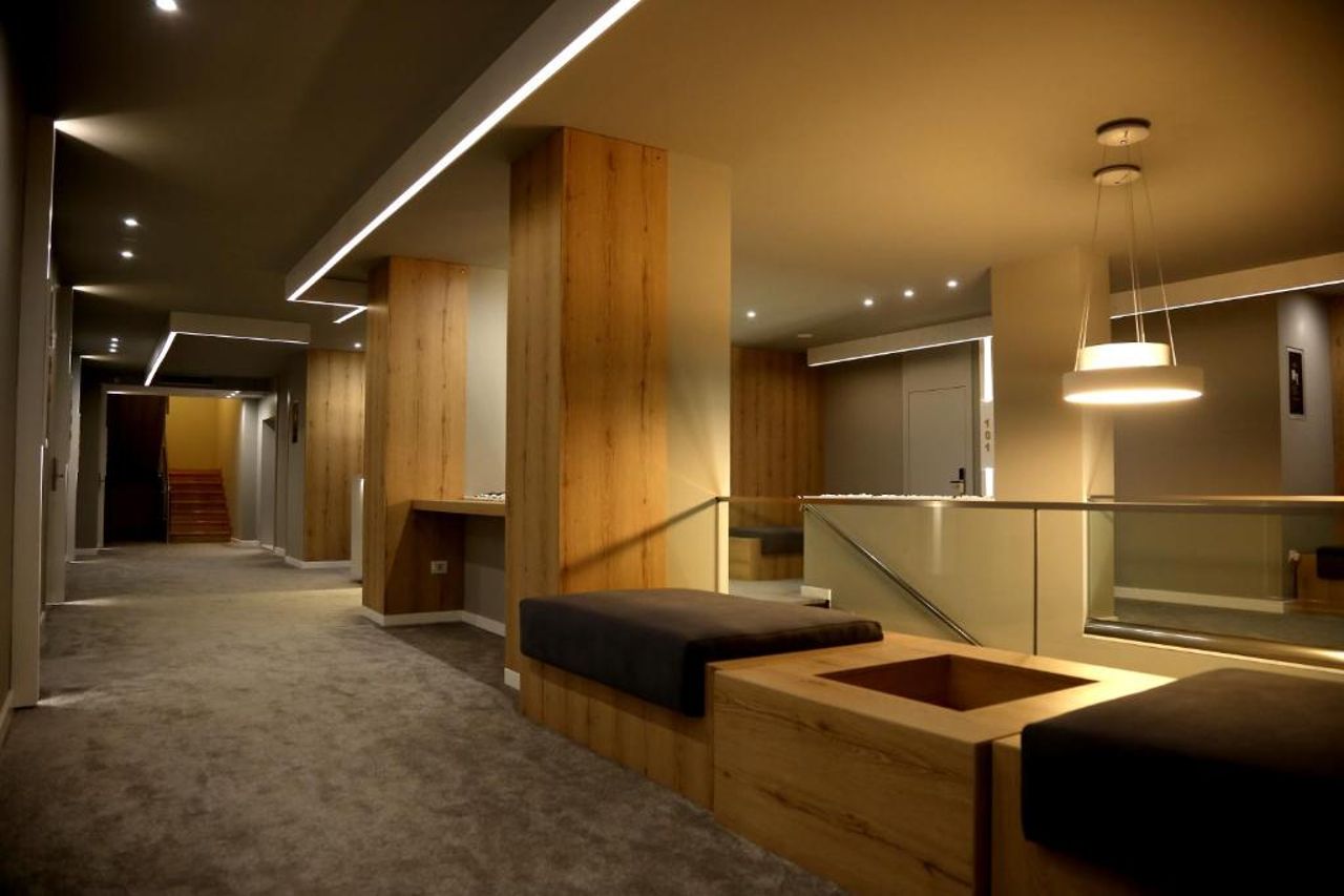 Hotel One