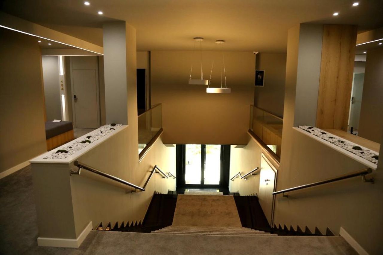 Hotel One