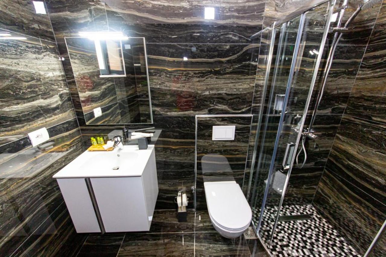 Santa Oliva Suites