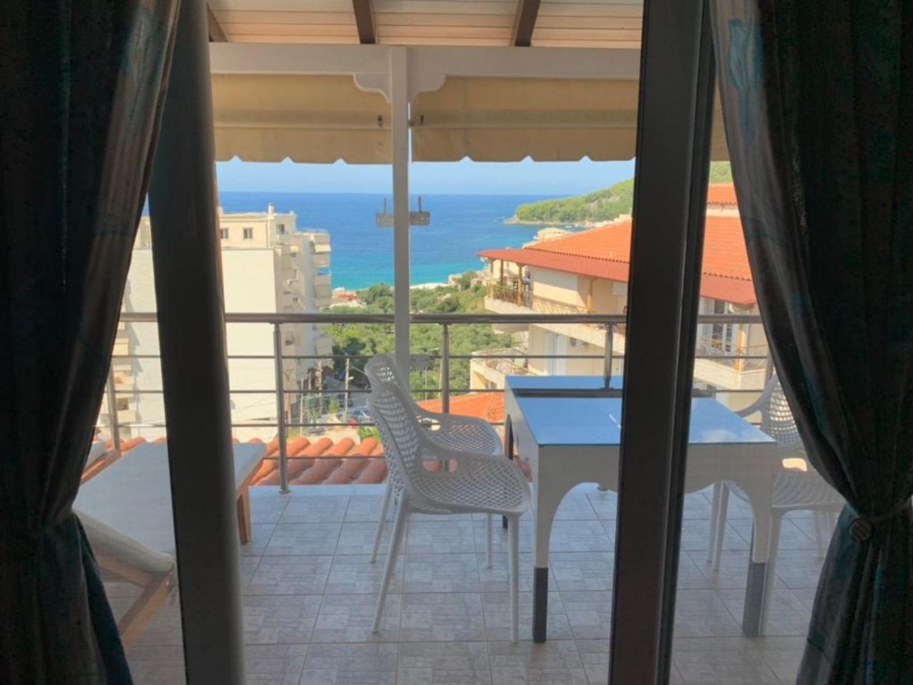 Meniko's House Amazing Sea View