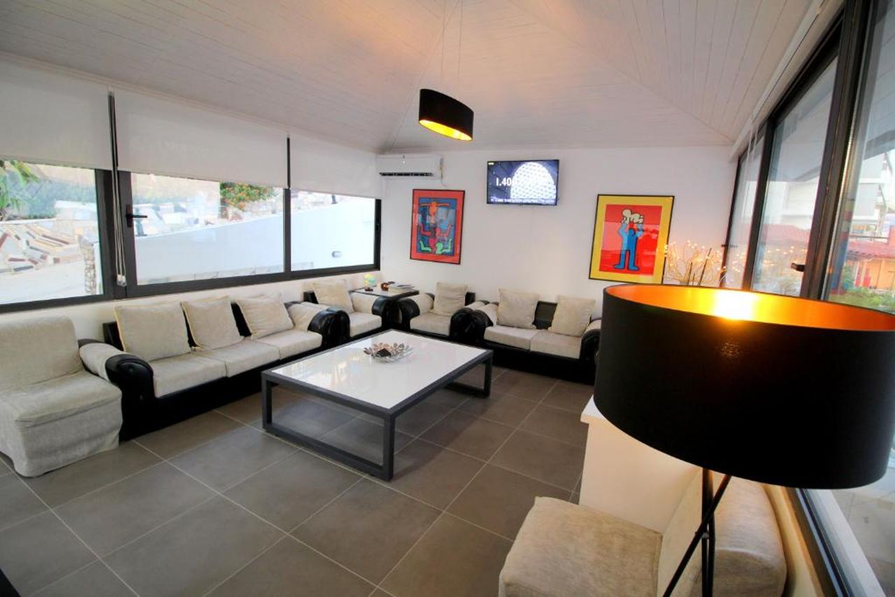 Olympia Hotel