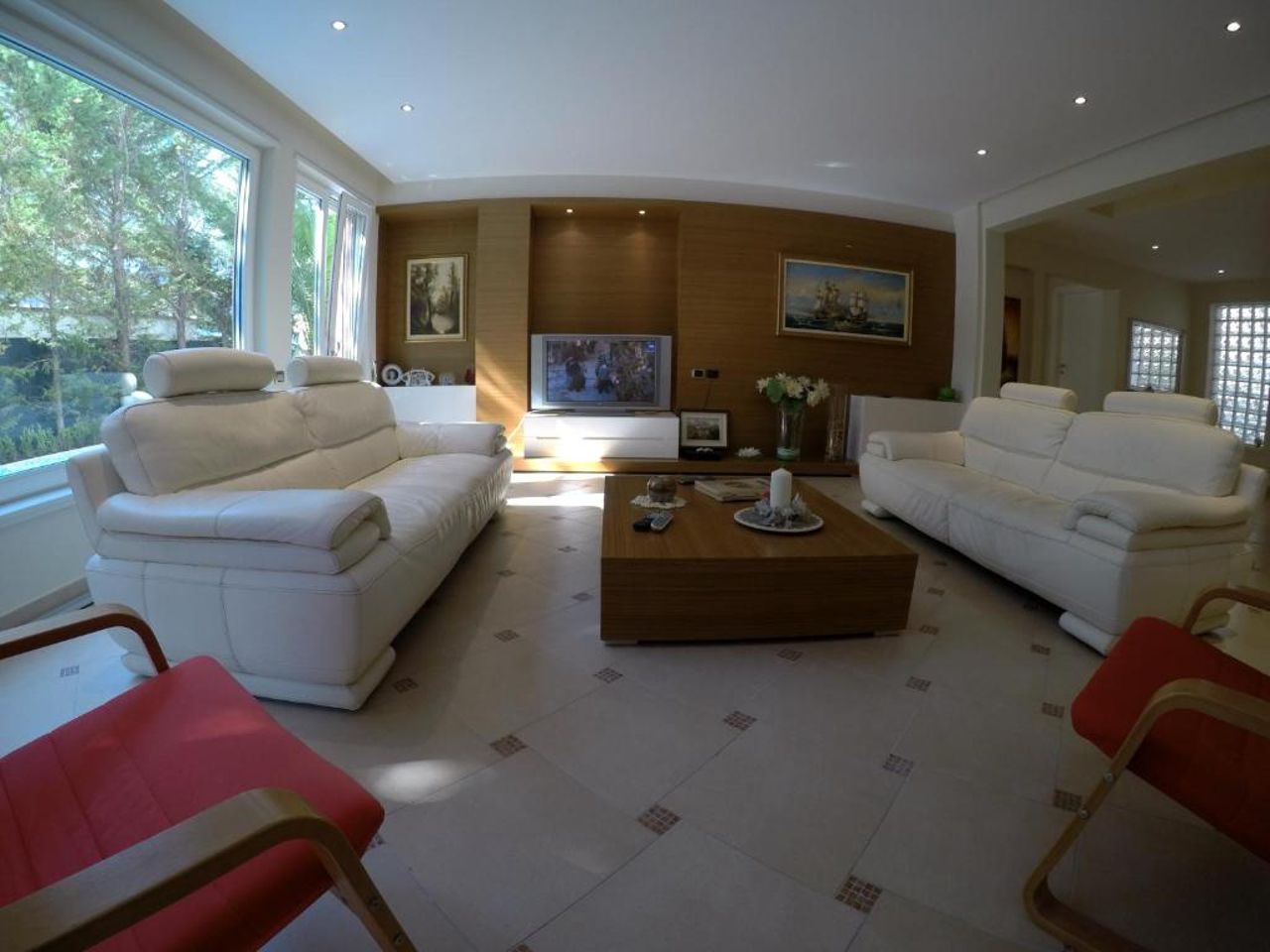 Villa LIDSON