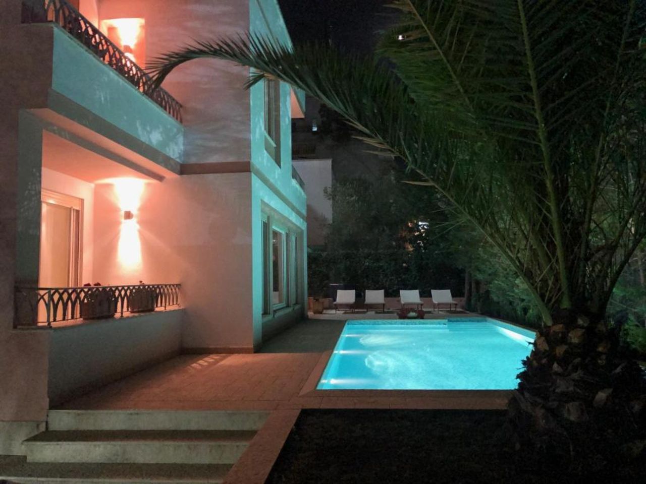 Villa LIDSON