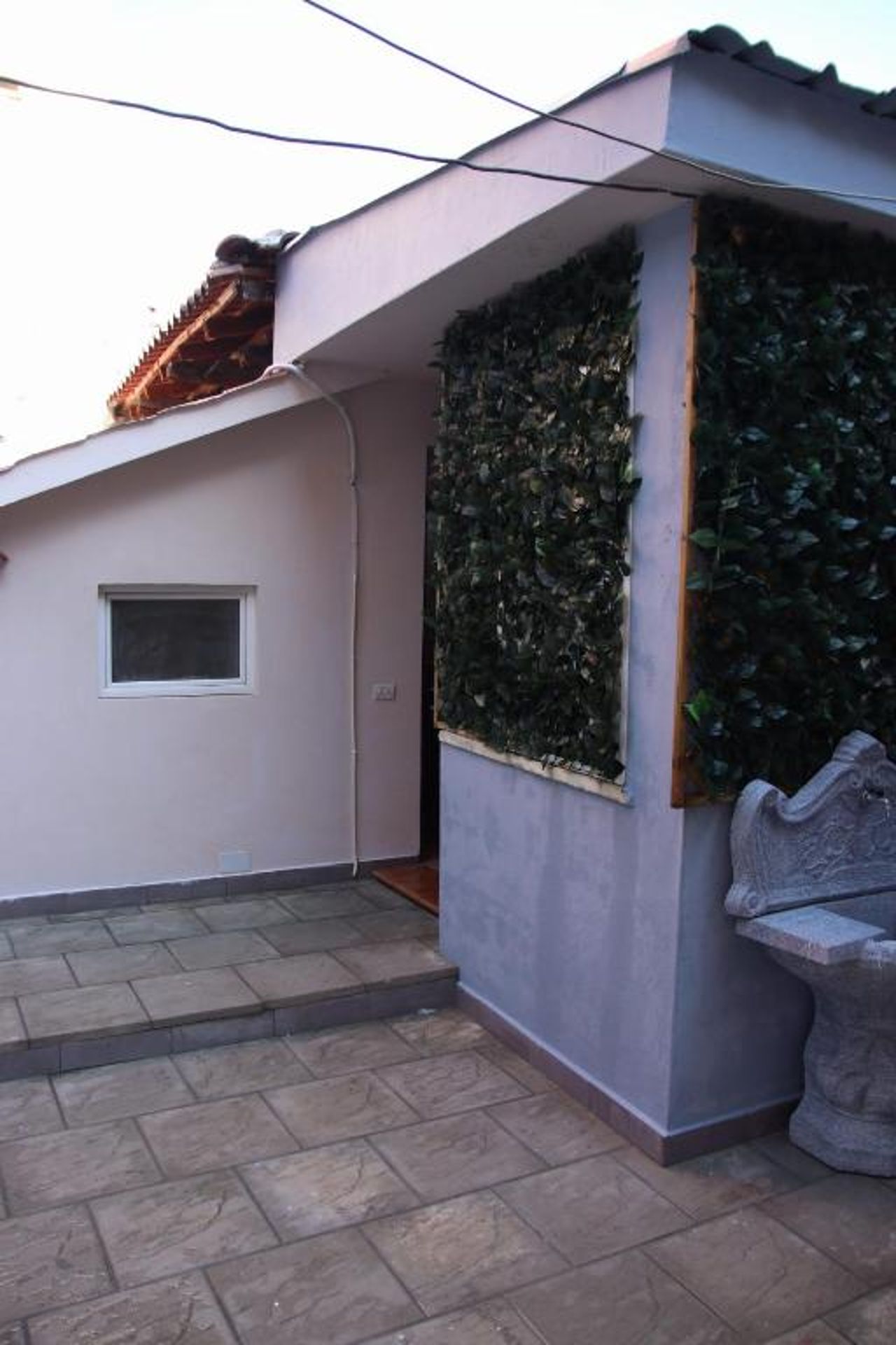 Eden hostel