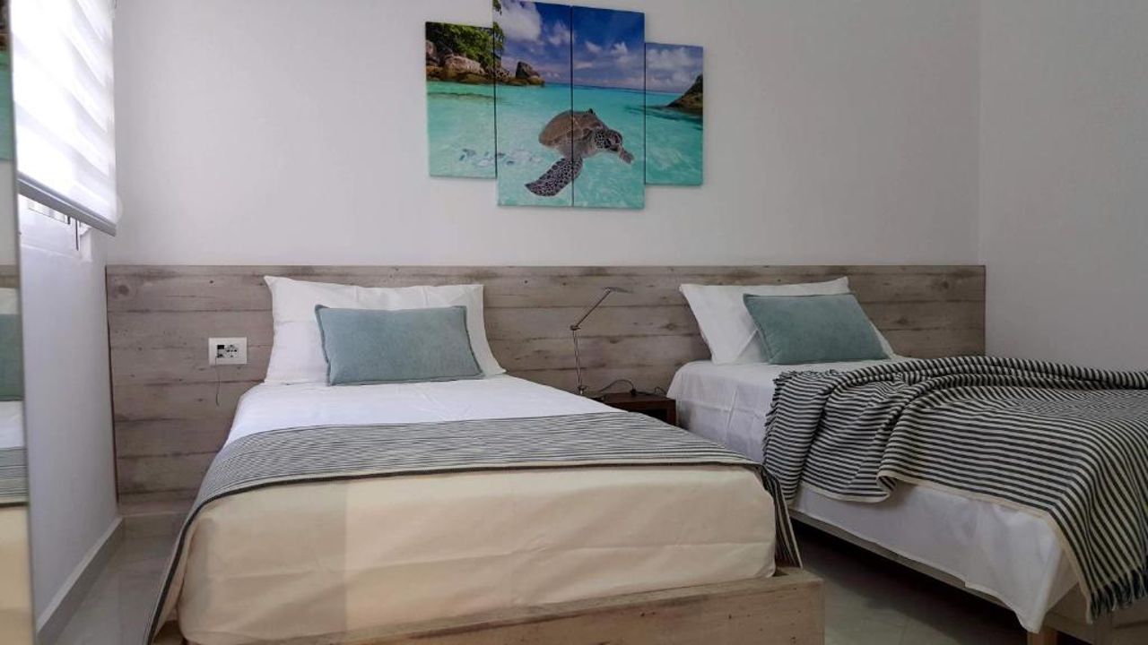 Cirasola Home - White Residence 1