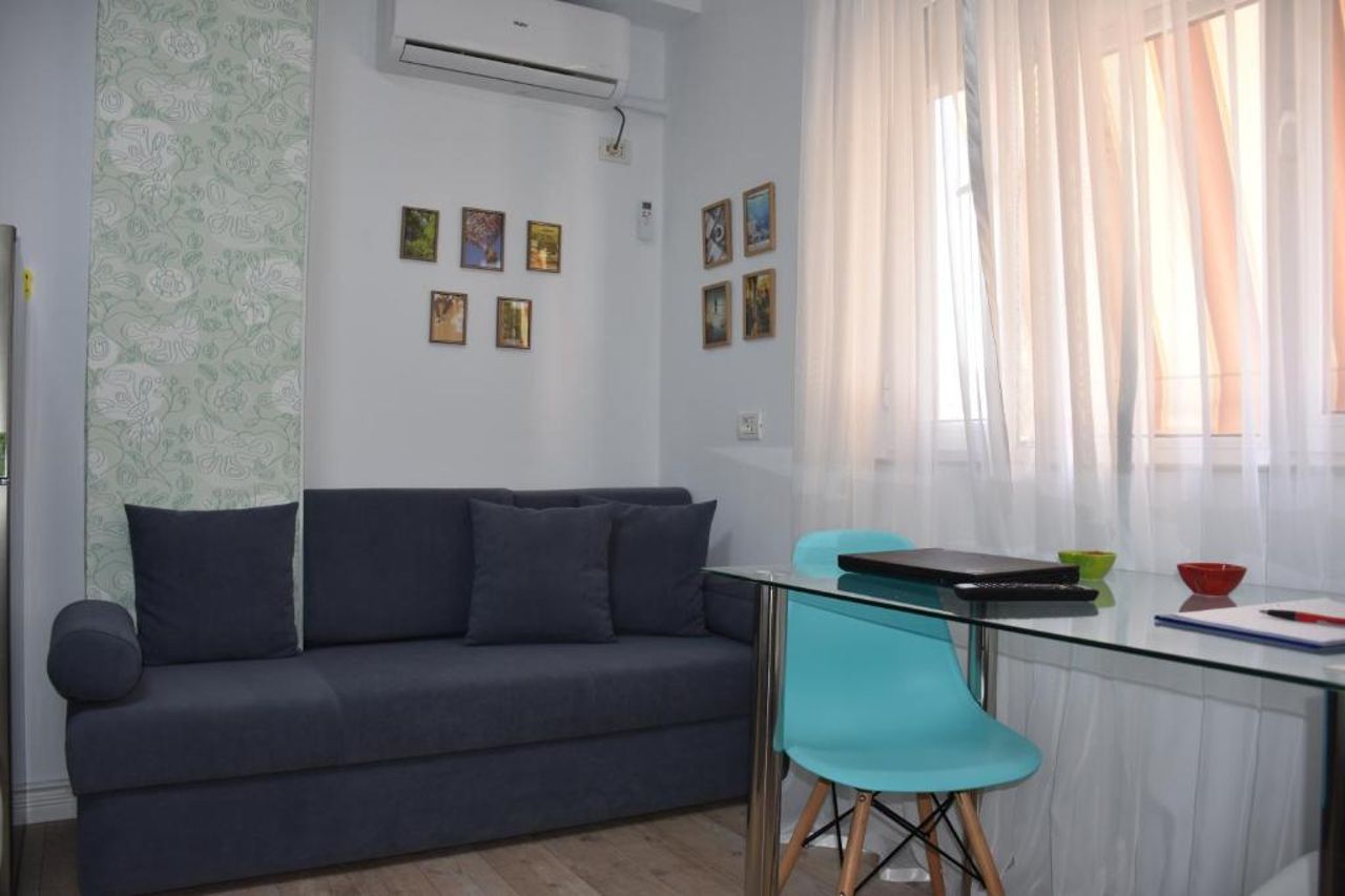 Absolute Cozy Studio