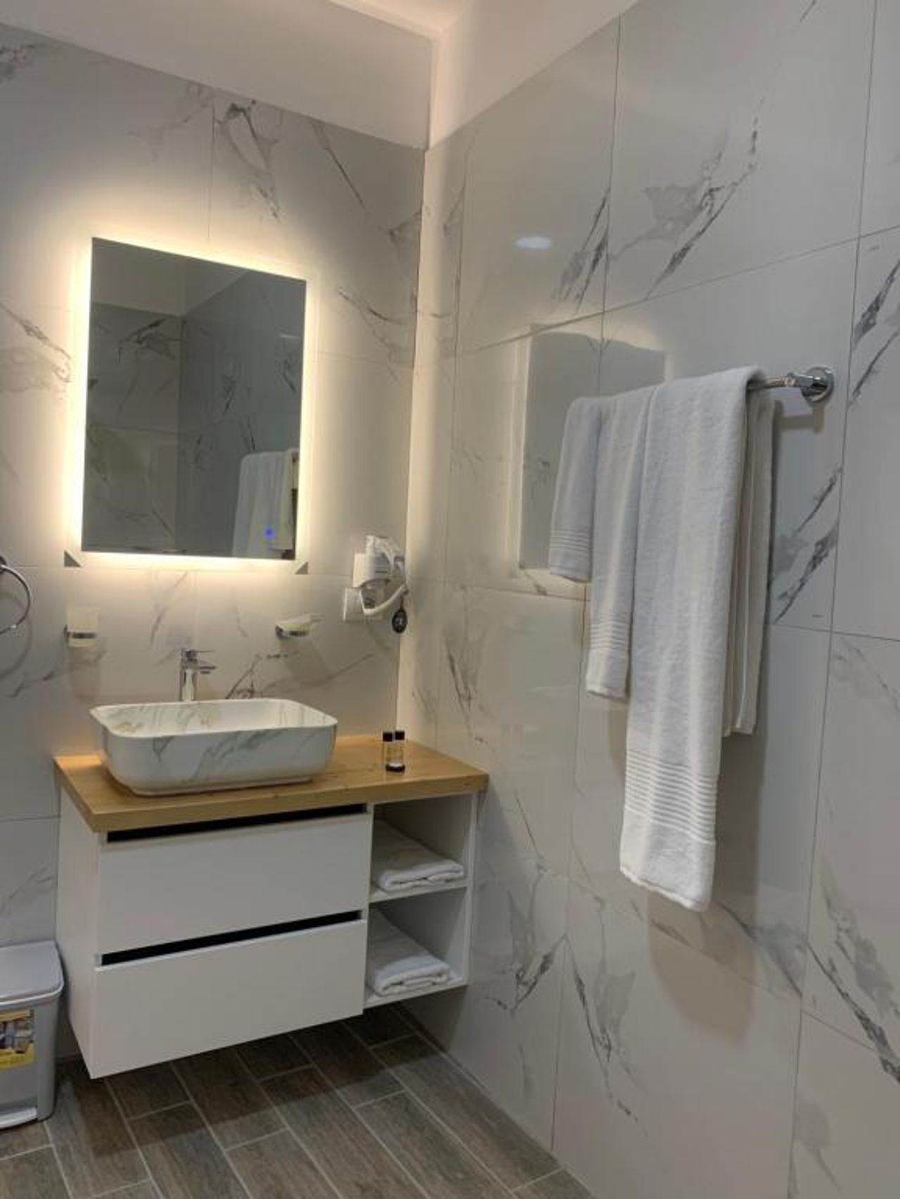Belux Hotel