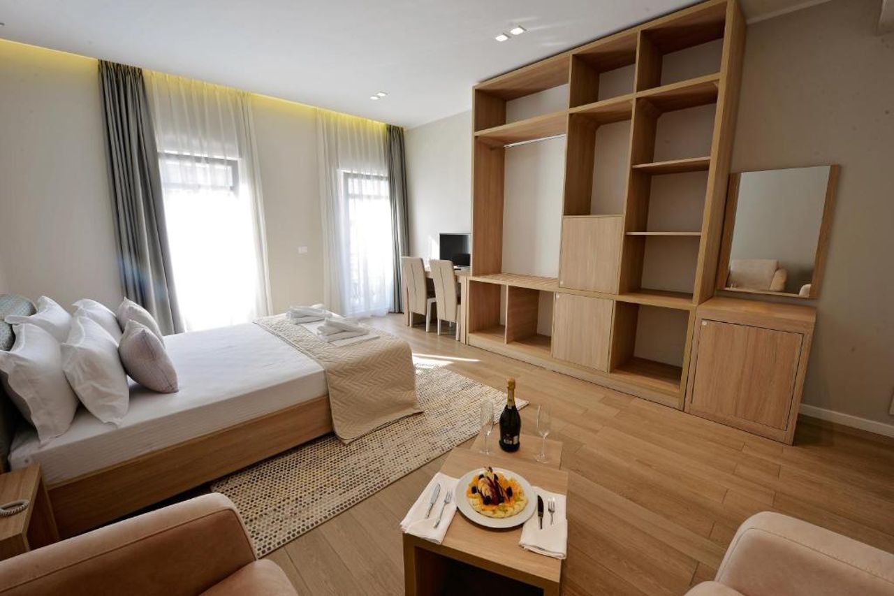 Alis Hotel