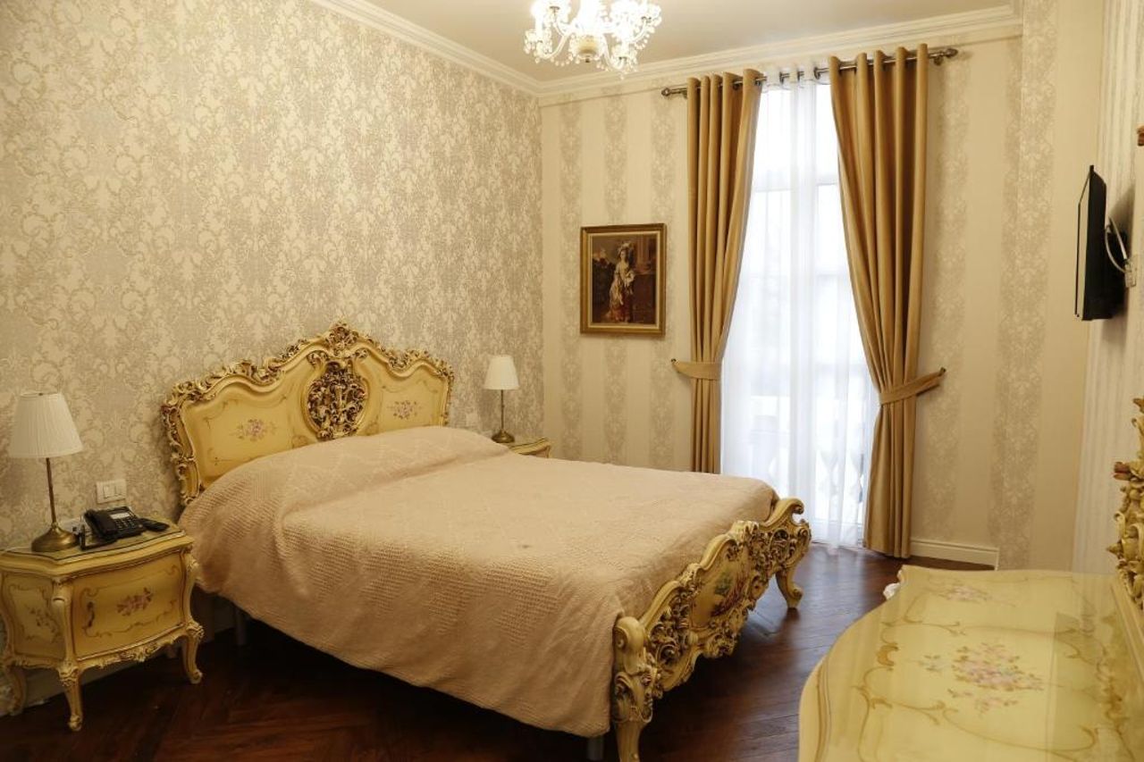 Castle Konti