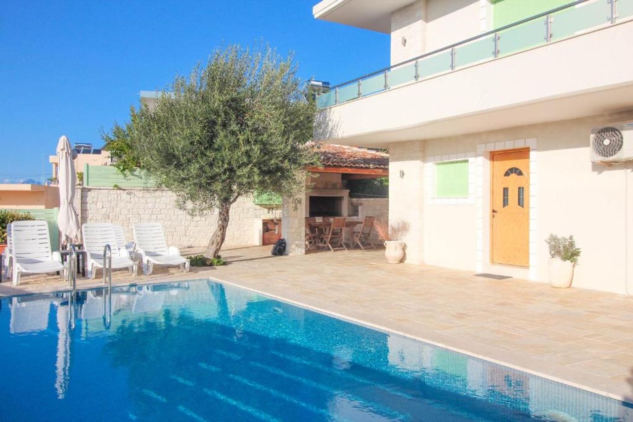 Villa Aleandro