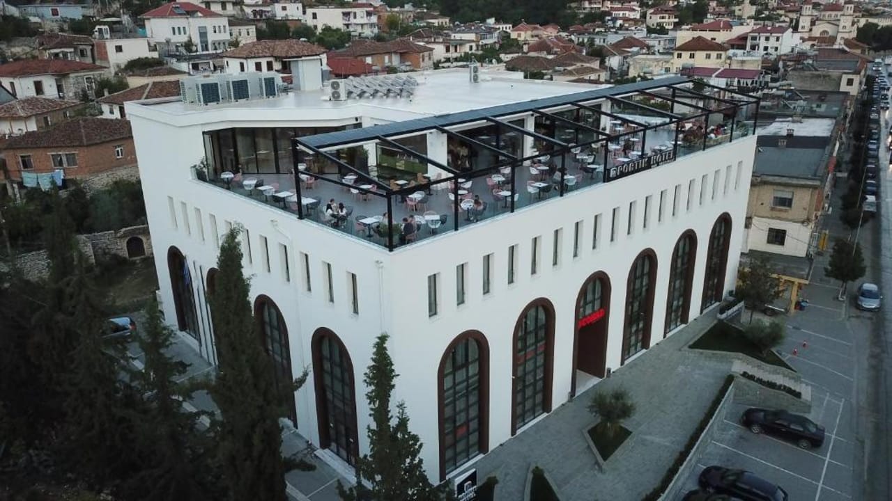 Portik Hotel
