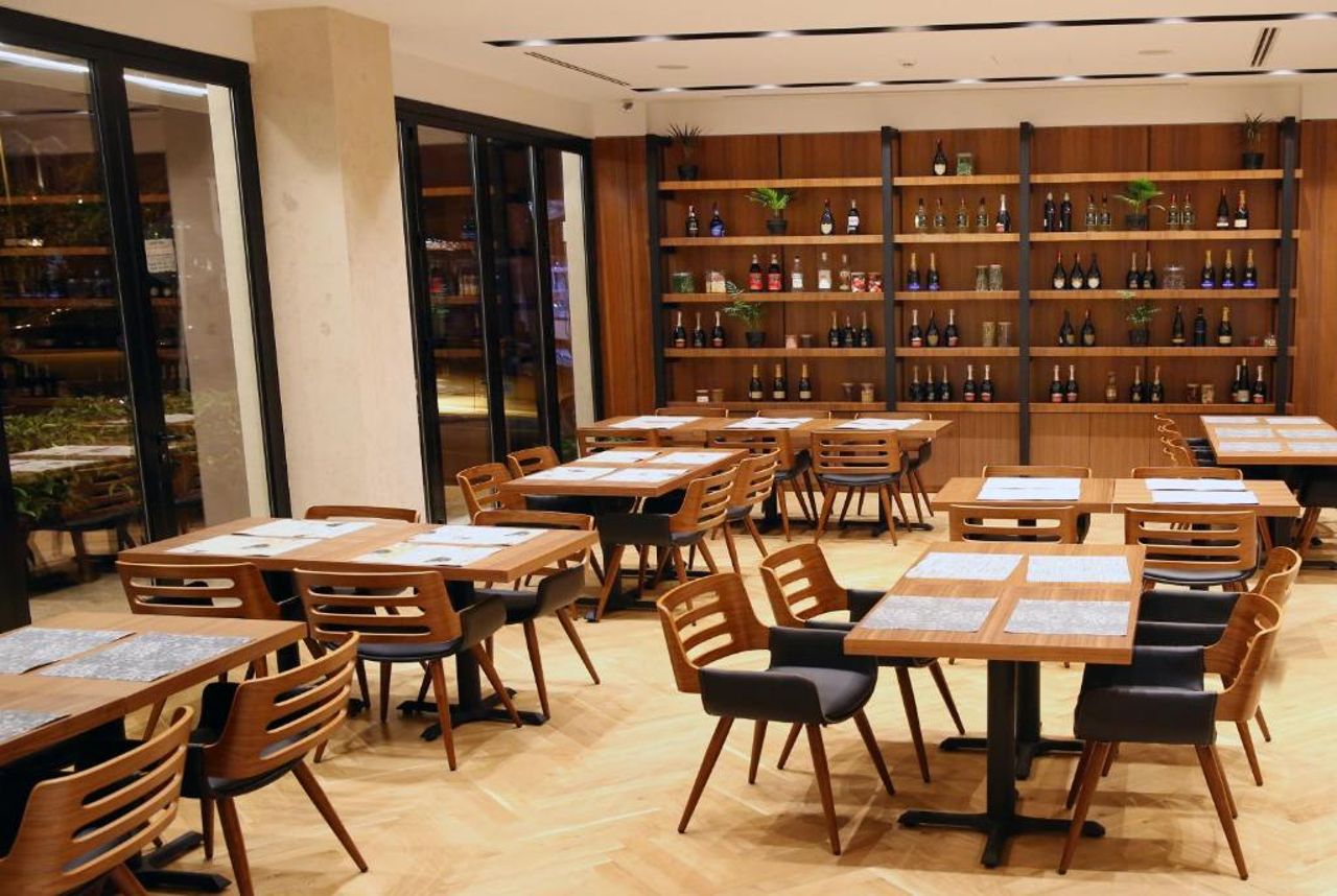 Hotel Theatro- City Center