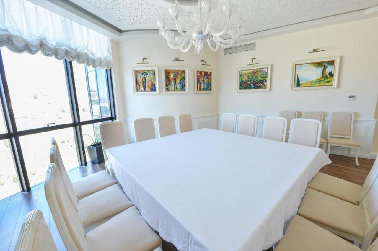 Jolly Hotel
