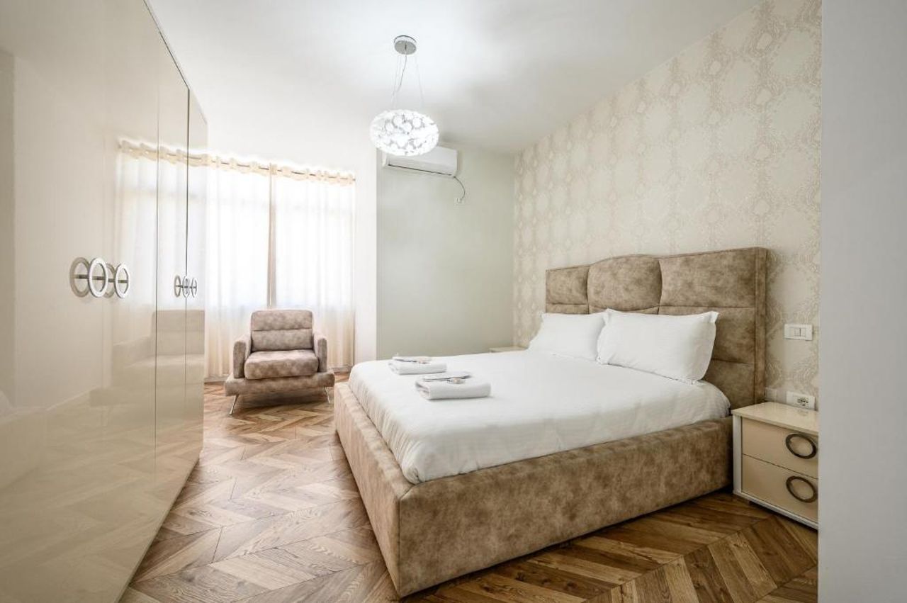 Miku Apartments-LUXURY City View at Wilson Square