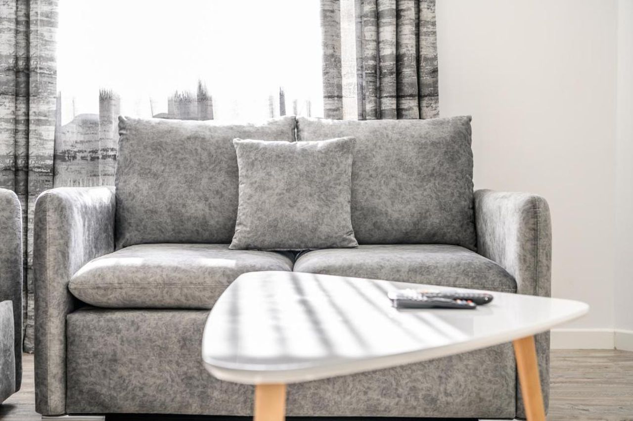 Miku Apartment-Modernly Designed Downtown Tirana