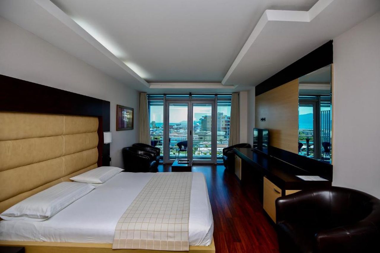 Hotel Vlora International