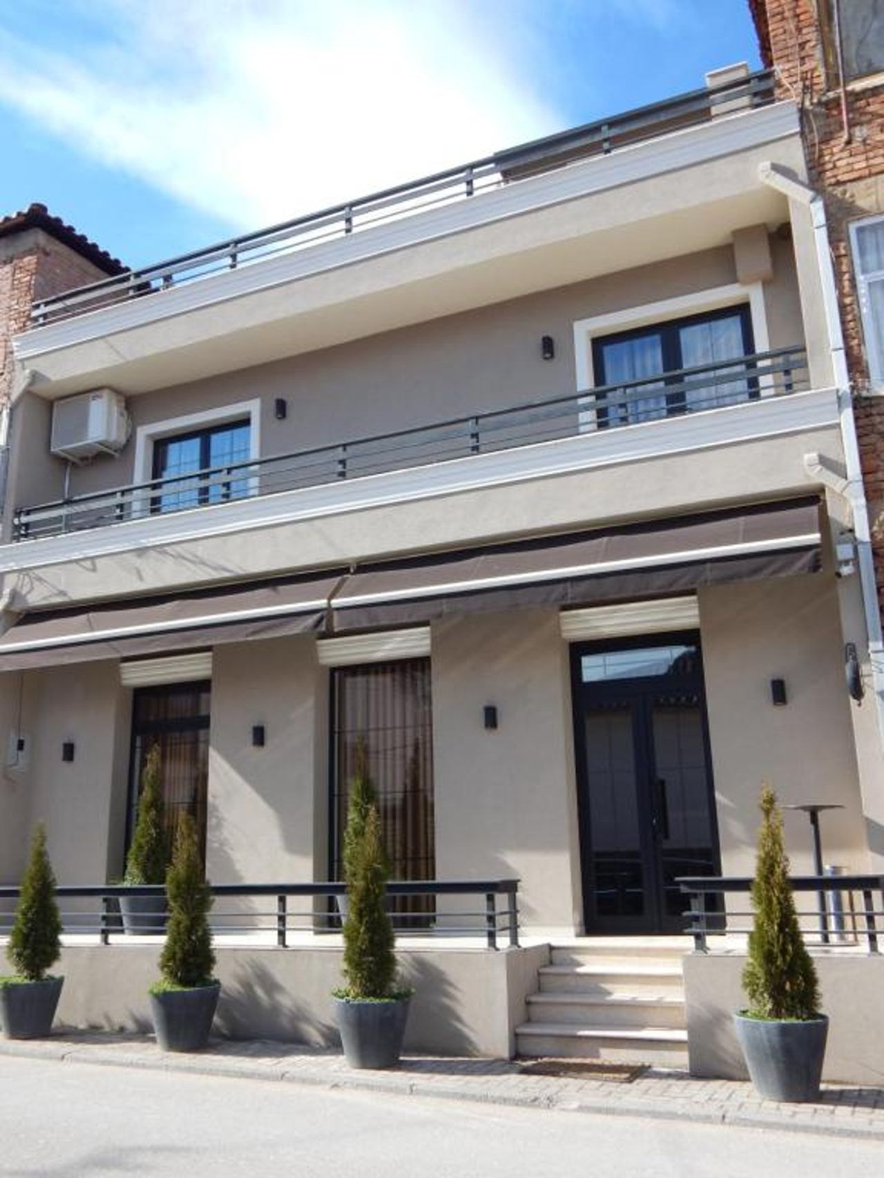 Small Hotel Ora