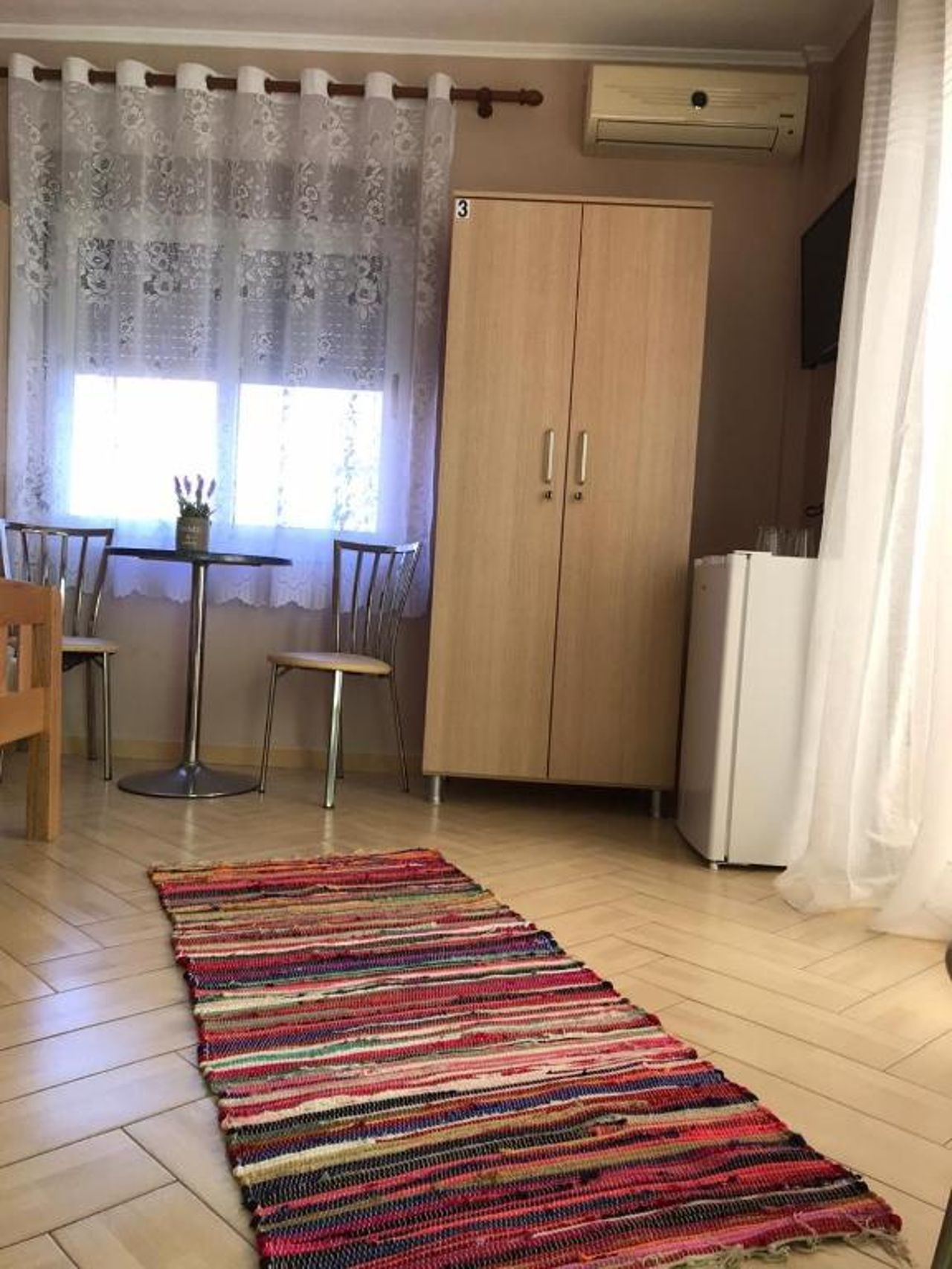 Hotel Durres Vila 53