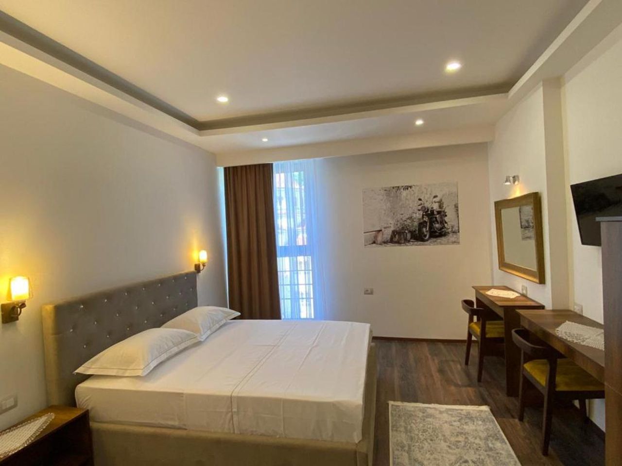 Hotel Republika Berat