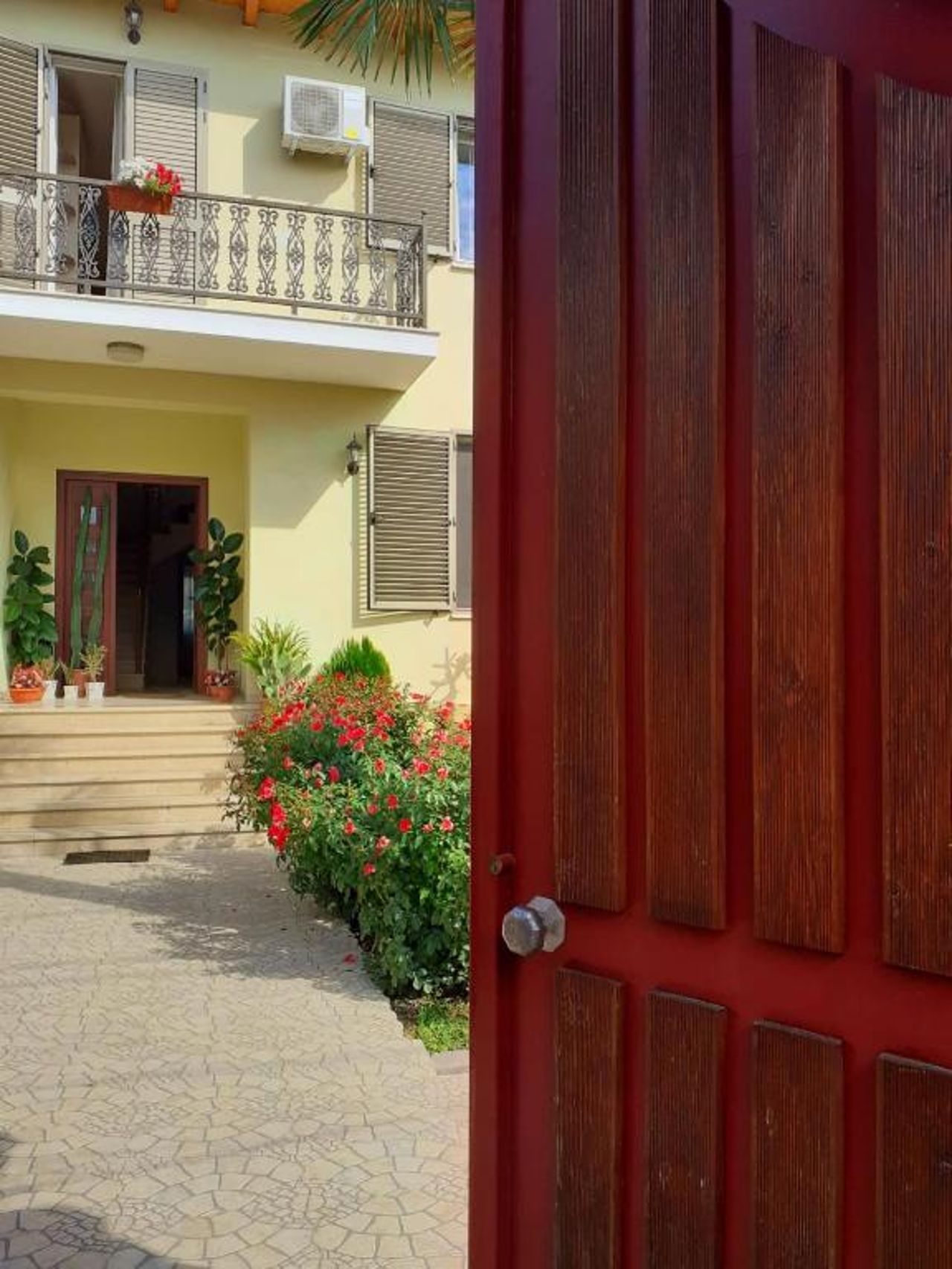 Guest House Zadeja