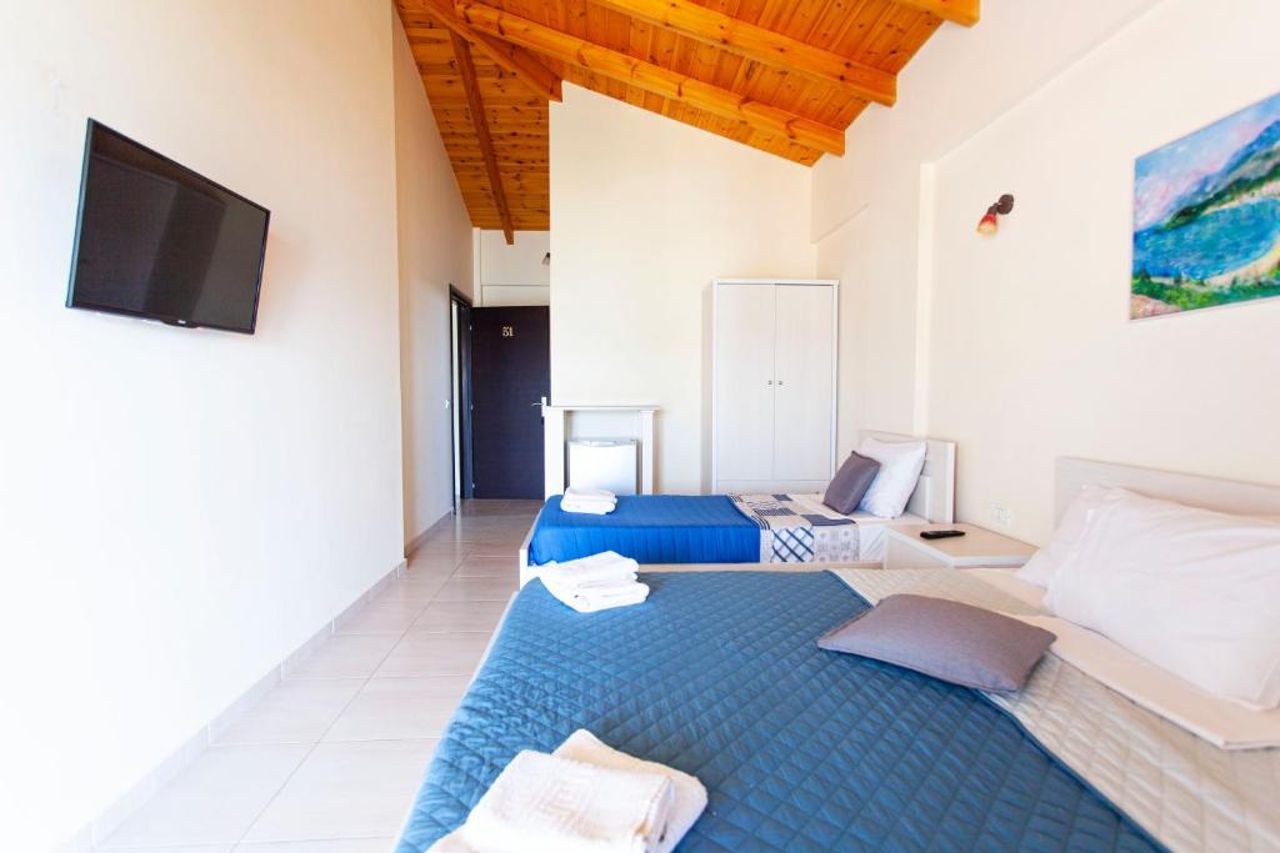George Hotel Rooms&Suites