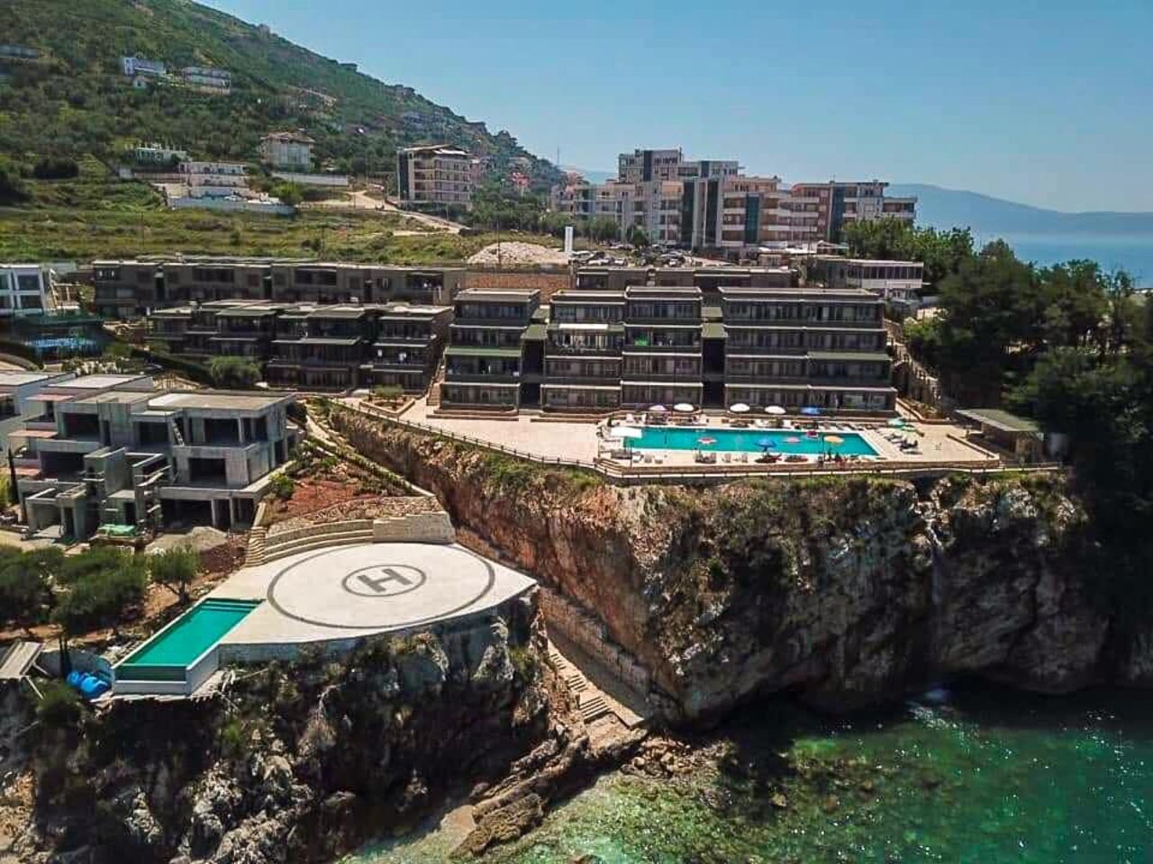 Aqua Holiday Apartments