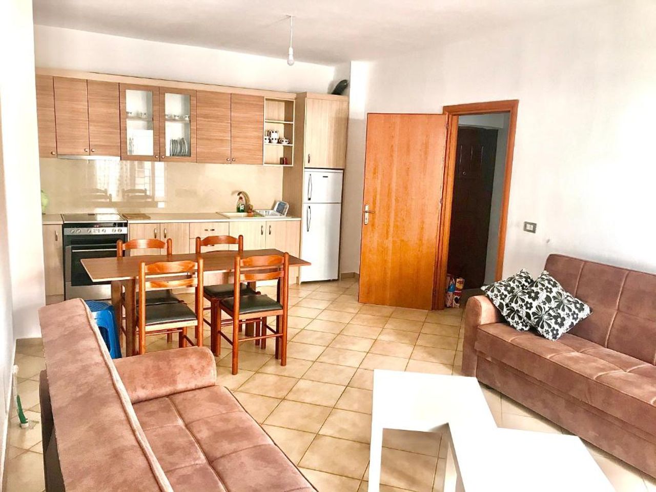 Saranda Rooms - Port