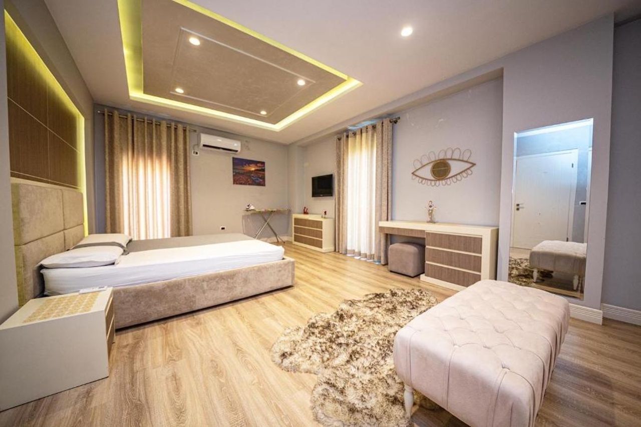 Milestone Deluxe Apartment Tirana