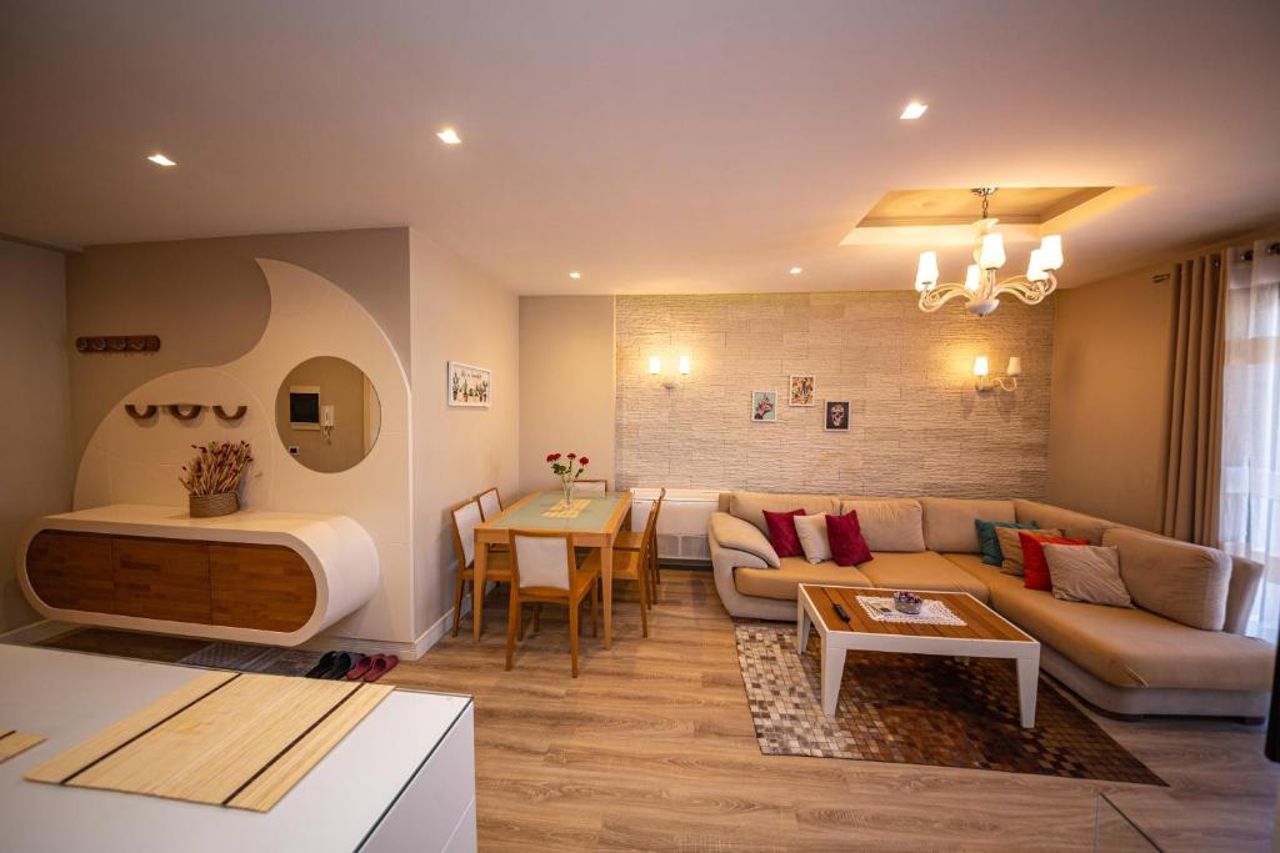 Milestone Deluxe Apartment Tirana