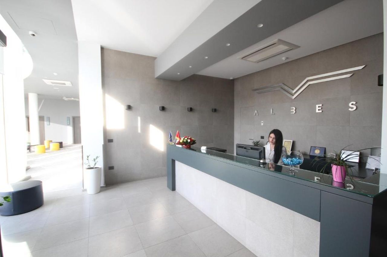 Albes Hotel