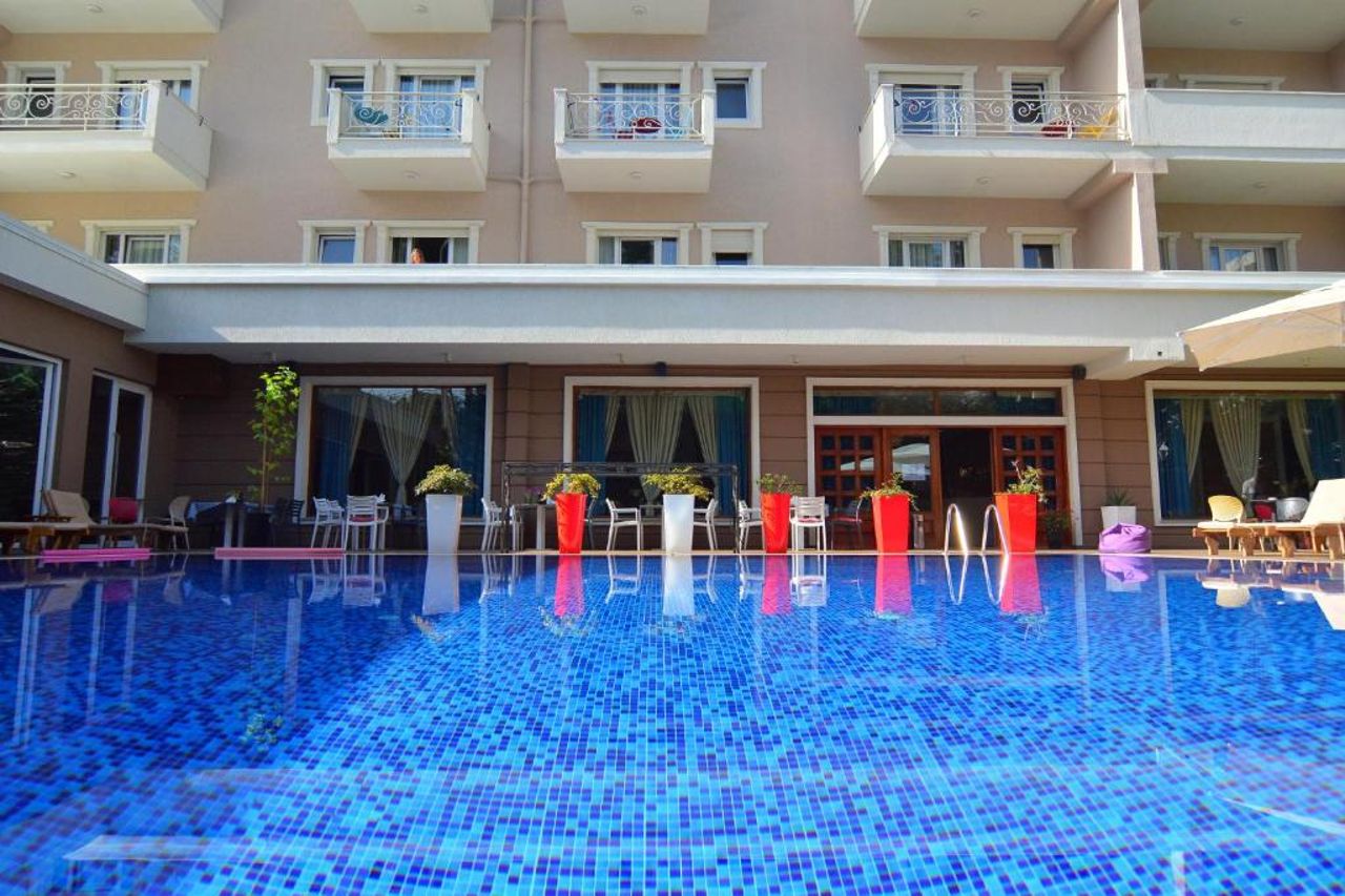 Sandy Beach Resort