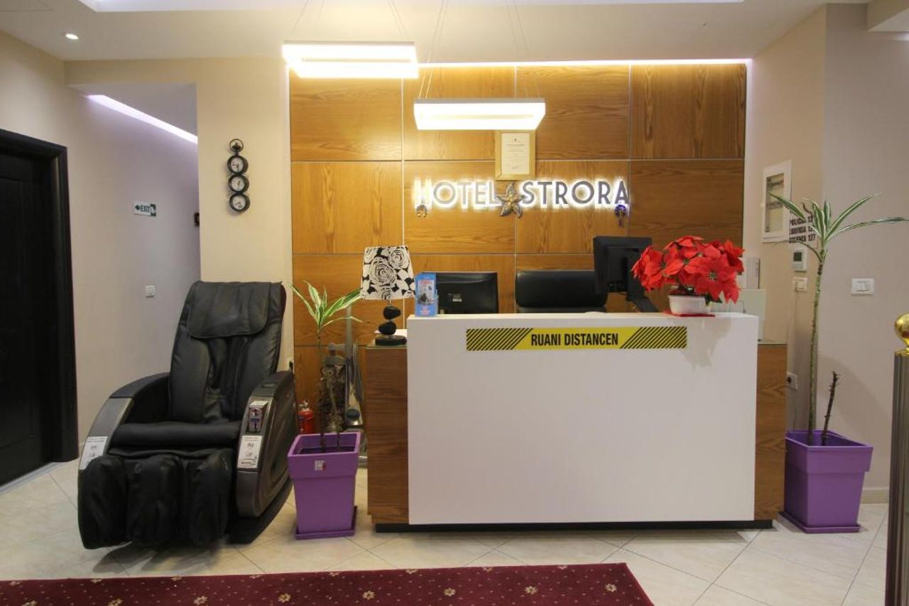 Hotel Strora
