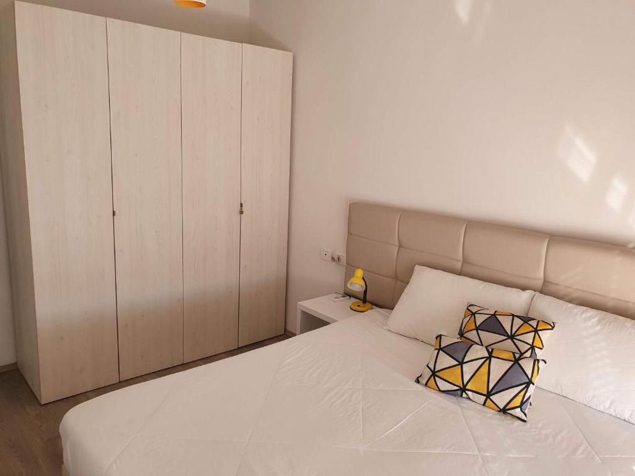 Rovena's Apartment - free parking