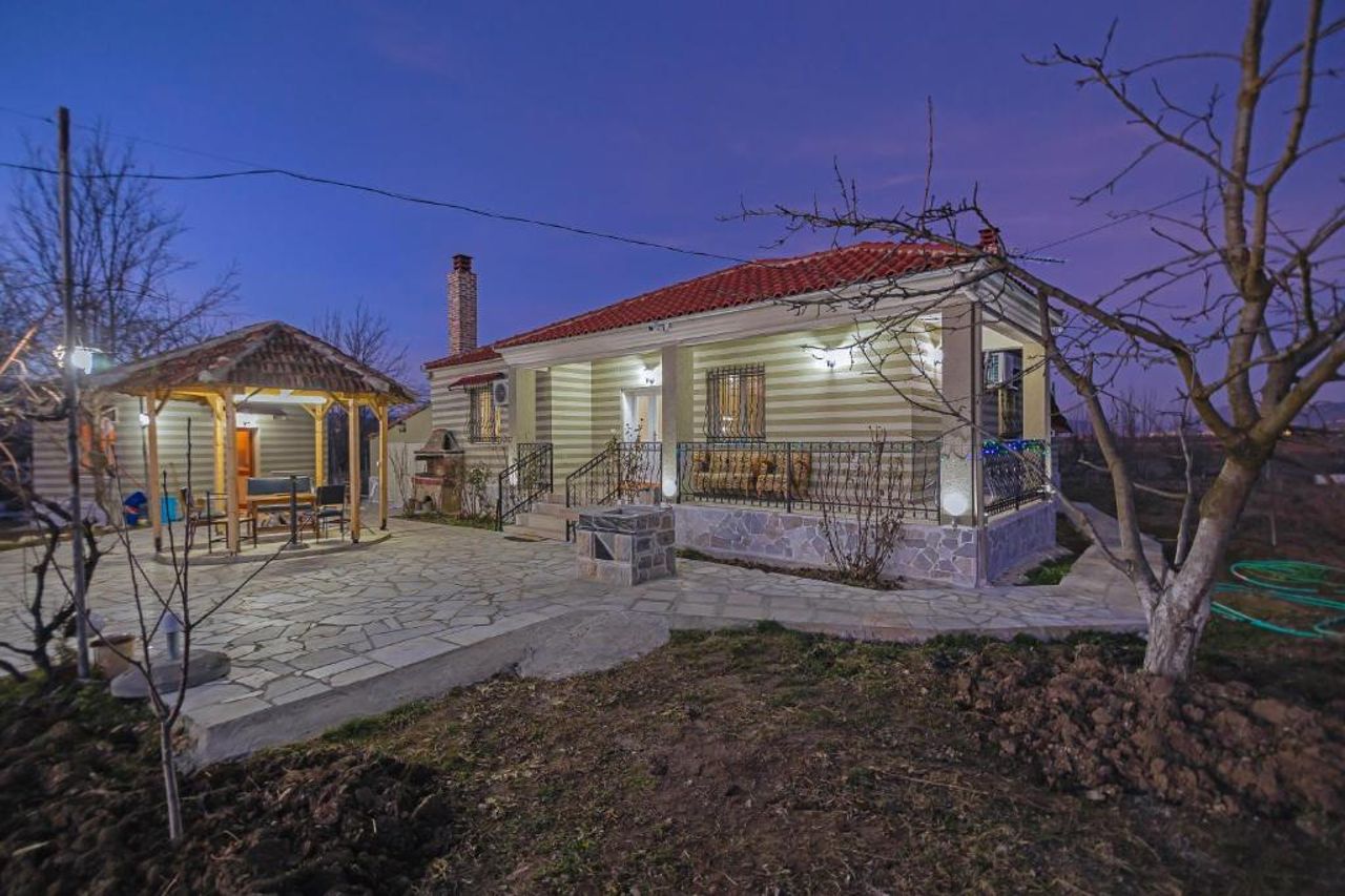 Vila 1