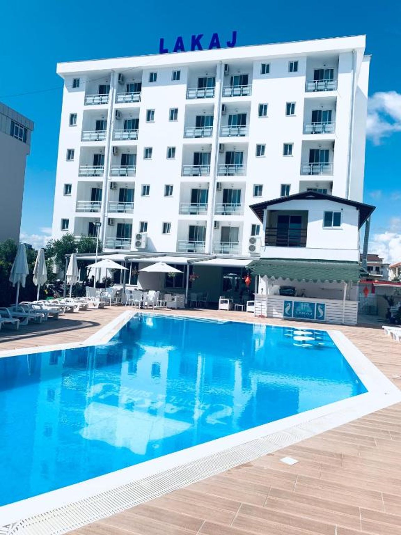 Hotel Lakaj