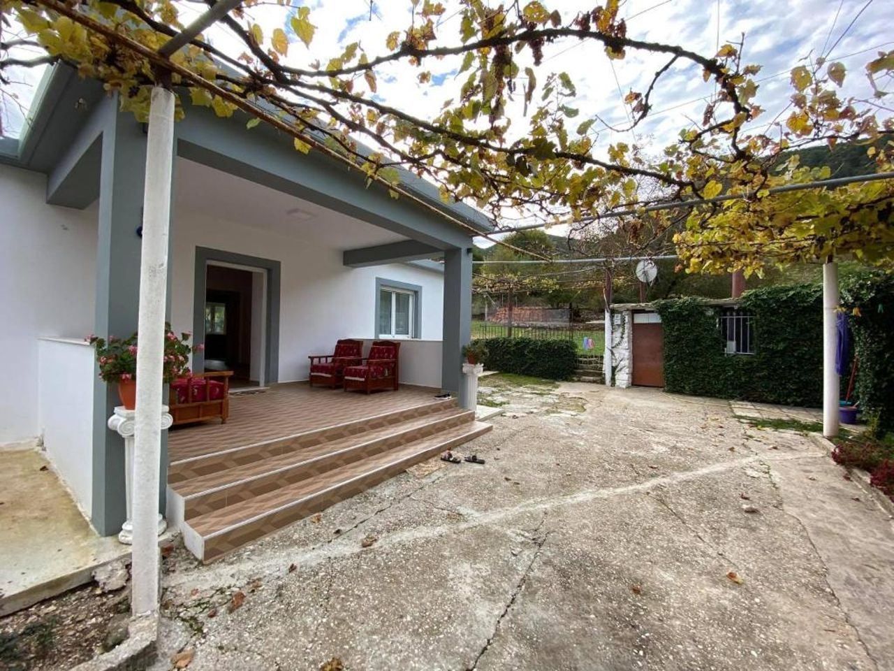progon house