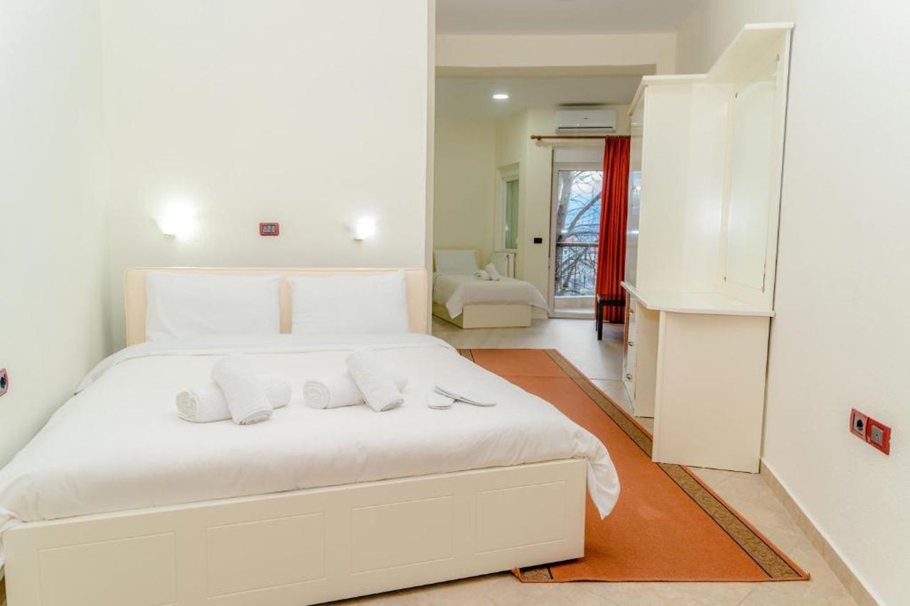 Hotel George