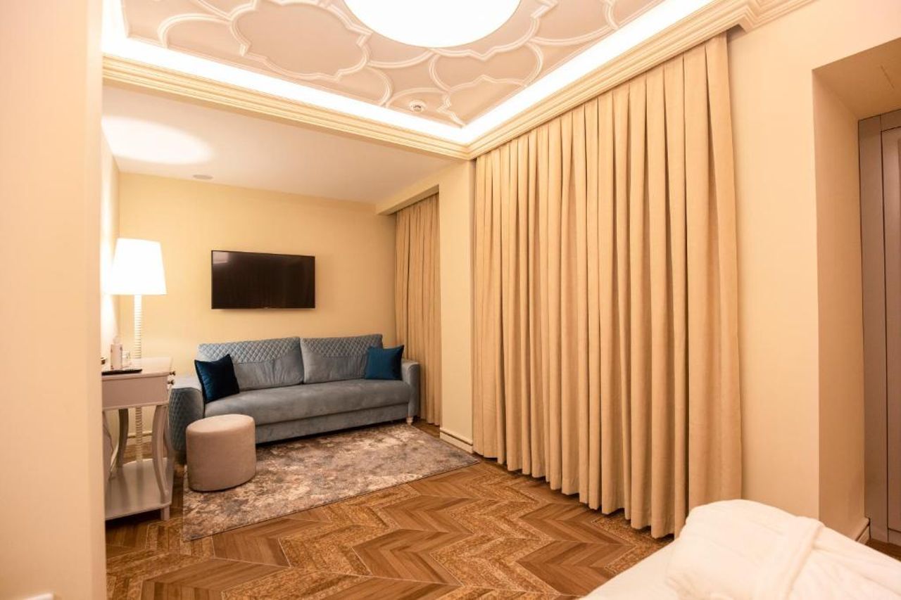 Vila EKREM