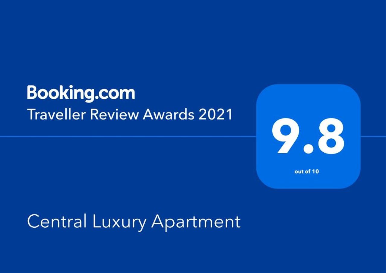 Central Luxury Apartment