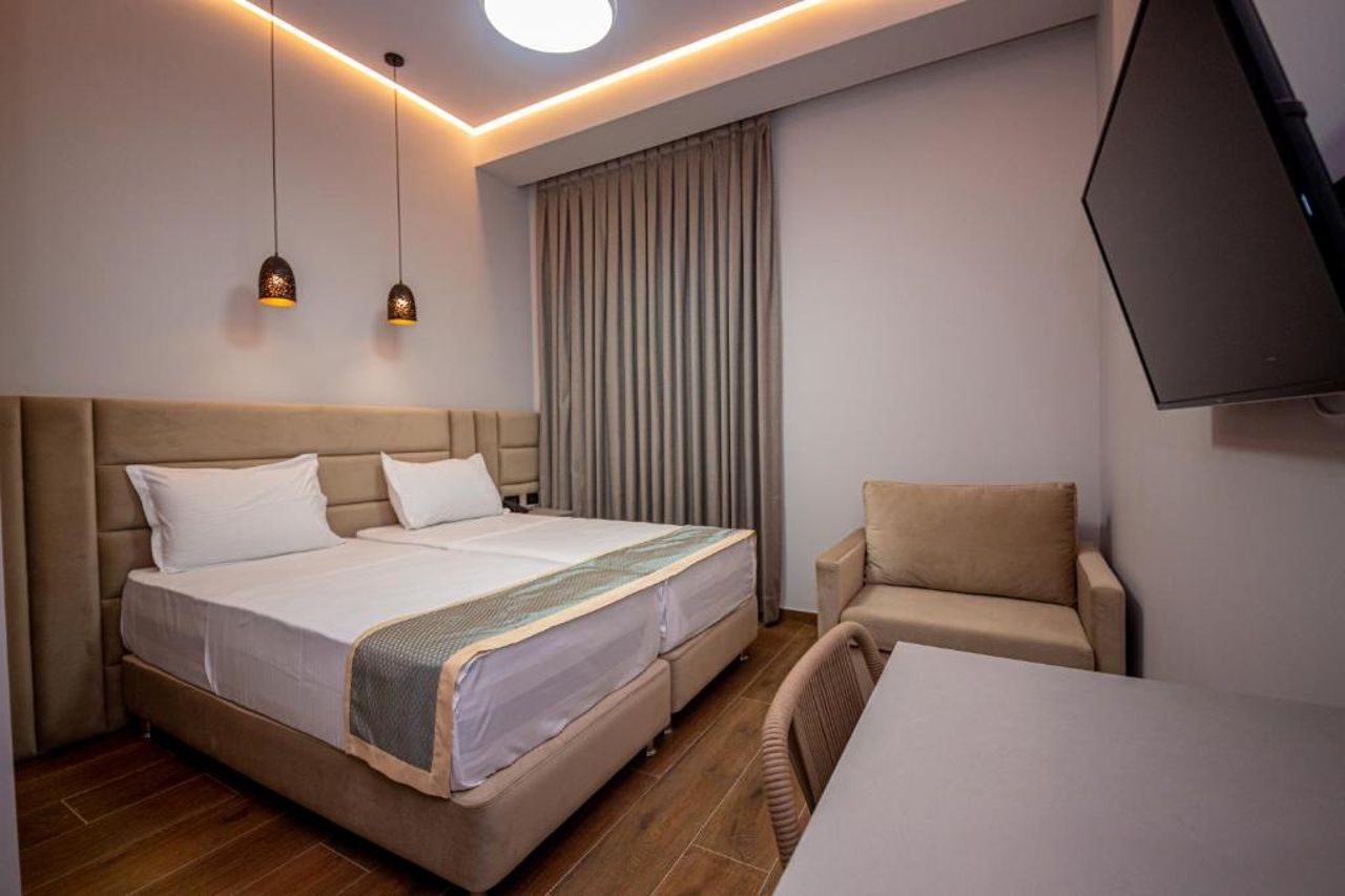 City Center Hotel